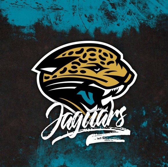 Meet your Posher, Lisa - Picture 2 of 2